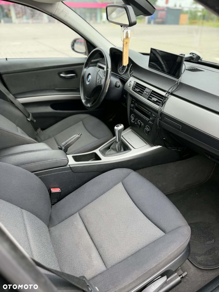 BMW Seria 3 - 8
