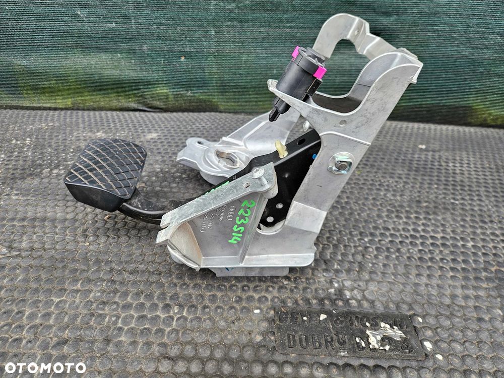 Pedal Hamulca 8K1721117 8K1723140B 4F0945459B Stelaz Automat Europa Czujnik Swiatla Stop AUDI A4 B8 - 6