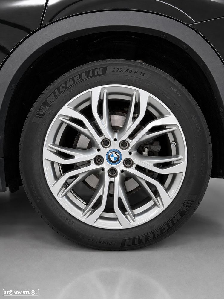 BMW X1 - 11