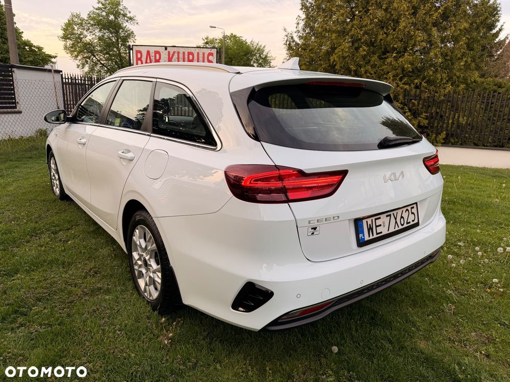 Kia Ceed 1.5 T-GDI M - 7