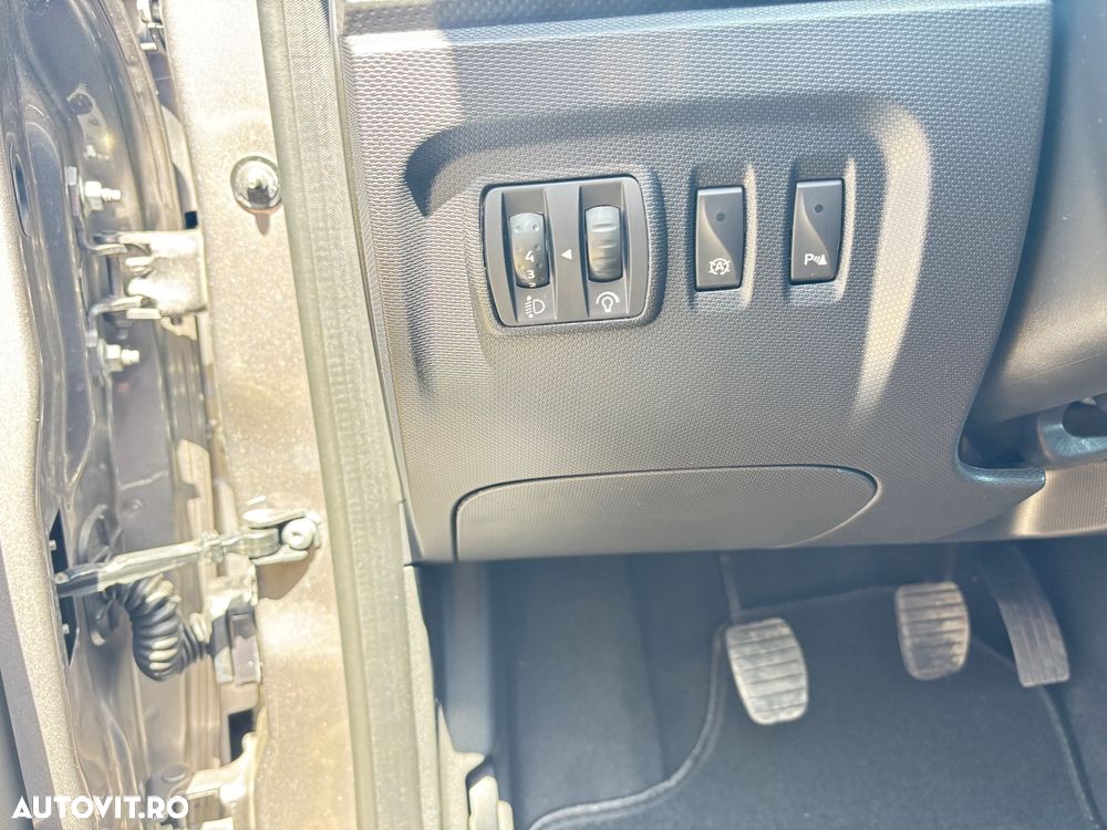 Renault Captur ENERGY dCi 110 Intens - 17