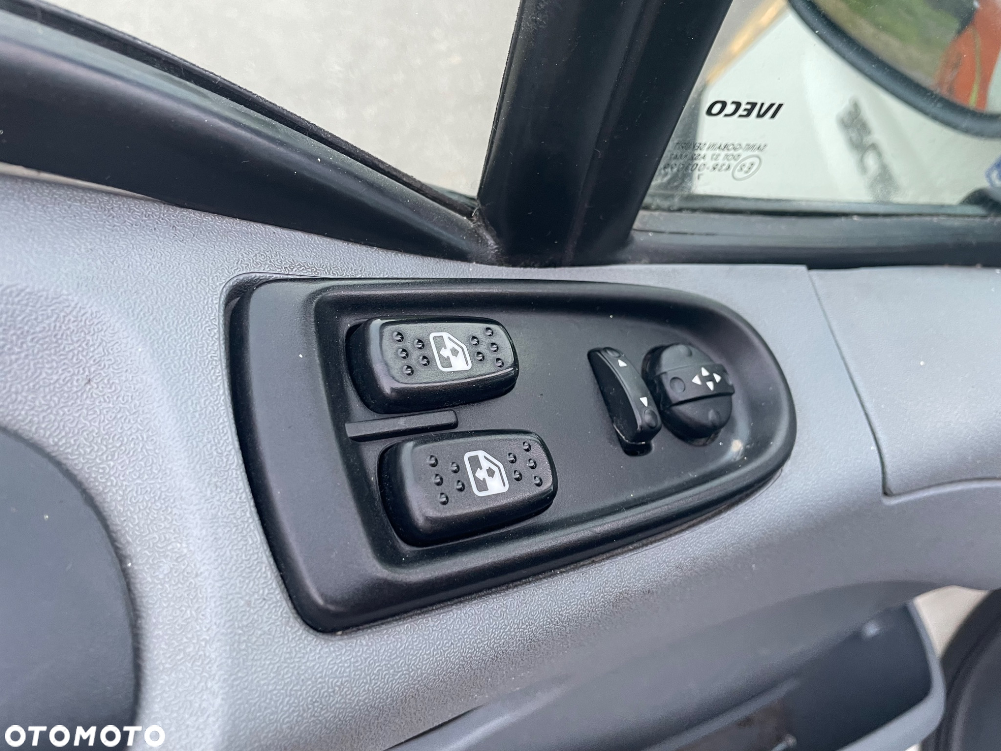 Iveco DAILY - 12