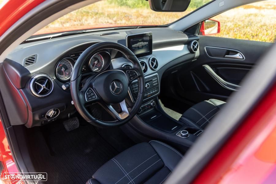 Mercedes-Benz GLA 180 d Urban Aut. - 22