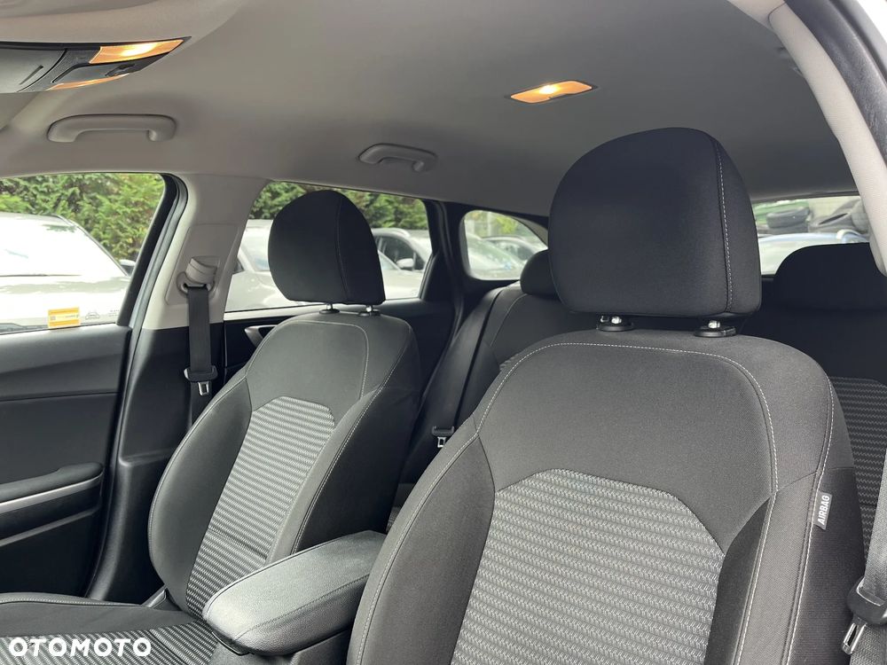 Kia Ceed 1.5 T-GDI M DCT - 12