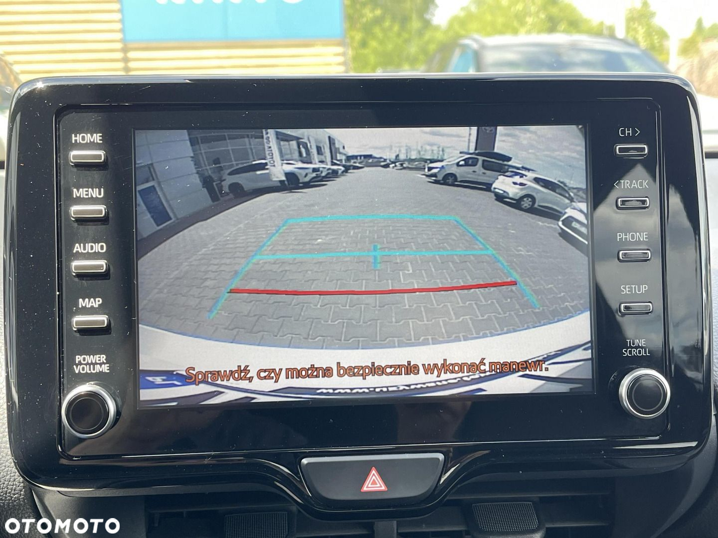 Toyota Yaris - 22