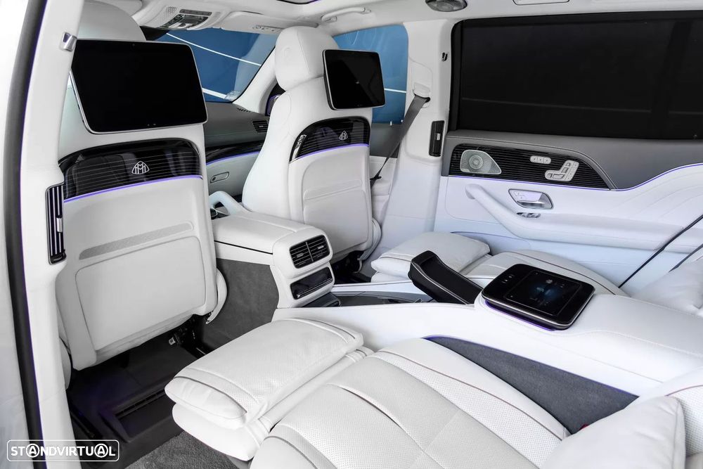 Mercedes-Benz GLS 600 Maybach 4Matic - 29