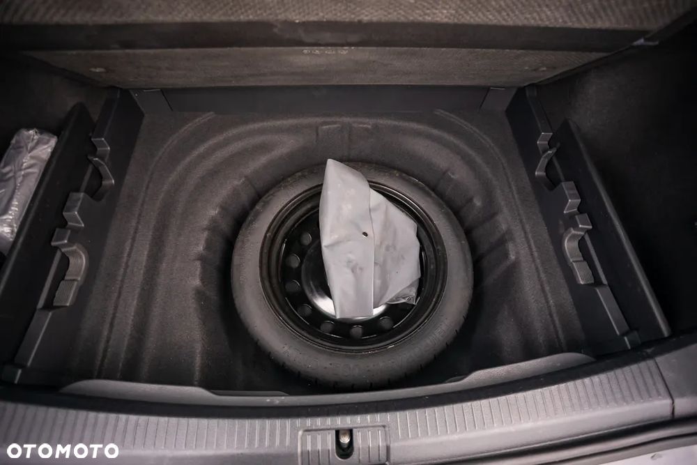 Volkswagen Golf VII 1.6 TDI BMT Comfortline DSG - 22