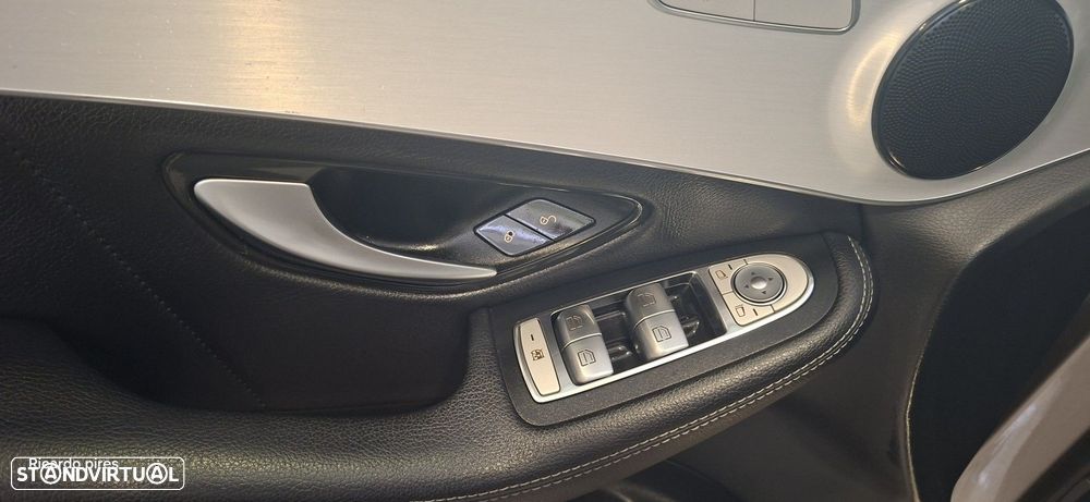 Mercedes-Benz GLC 300 d 4Matic 9G-TRONIC AMG Line - 9