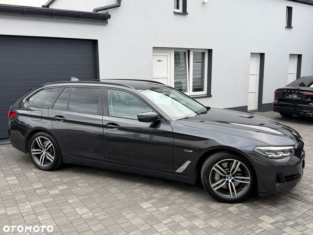 BMW Seria 5 530e PHEV M Sport - 8
