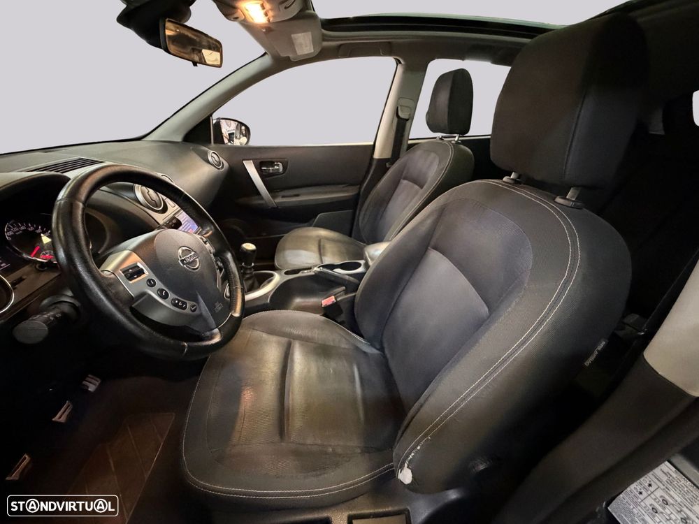 Nissan Qashqai - 12