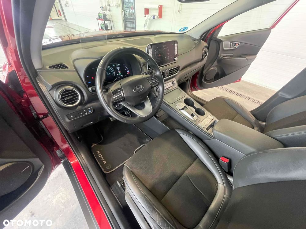 Hyundai Kona 39kWh Executive - 9