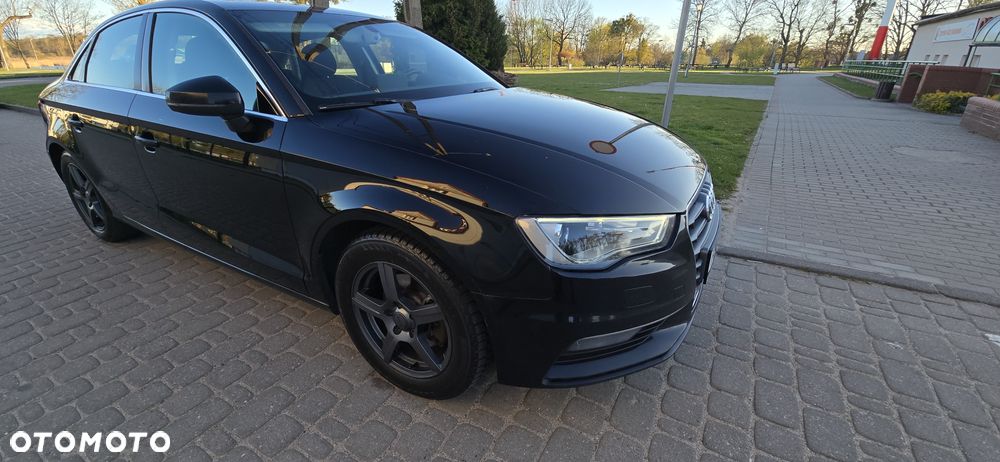 Audi A3 Limousine 1.4 TFSI cylinder on demand ultra Ambiente - 1