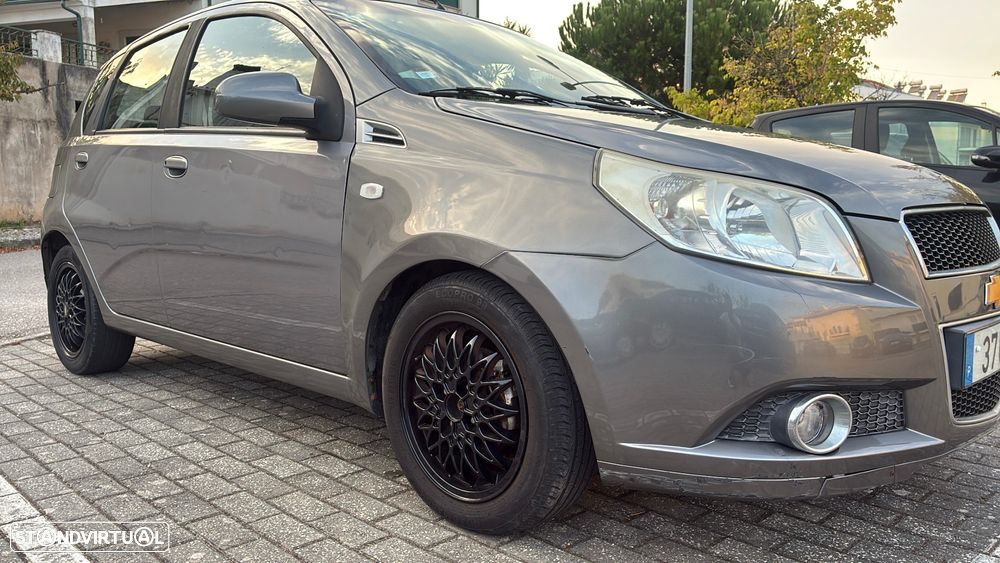 Chevrolet Aveo 1.2 L - 10