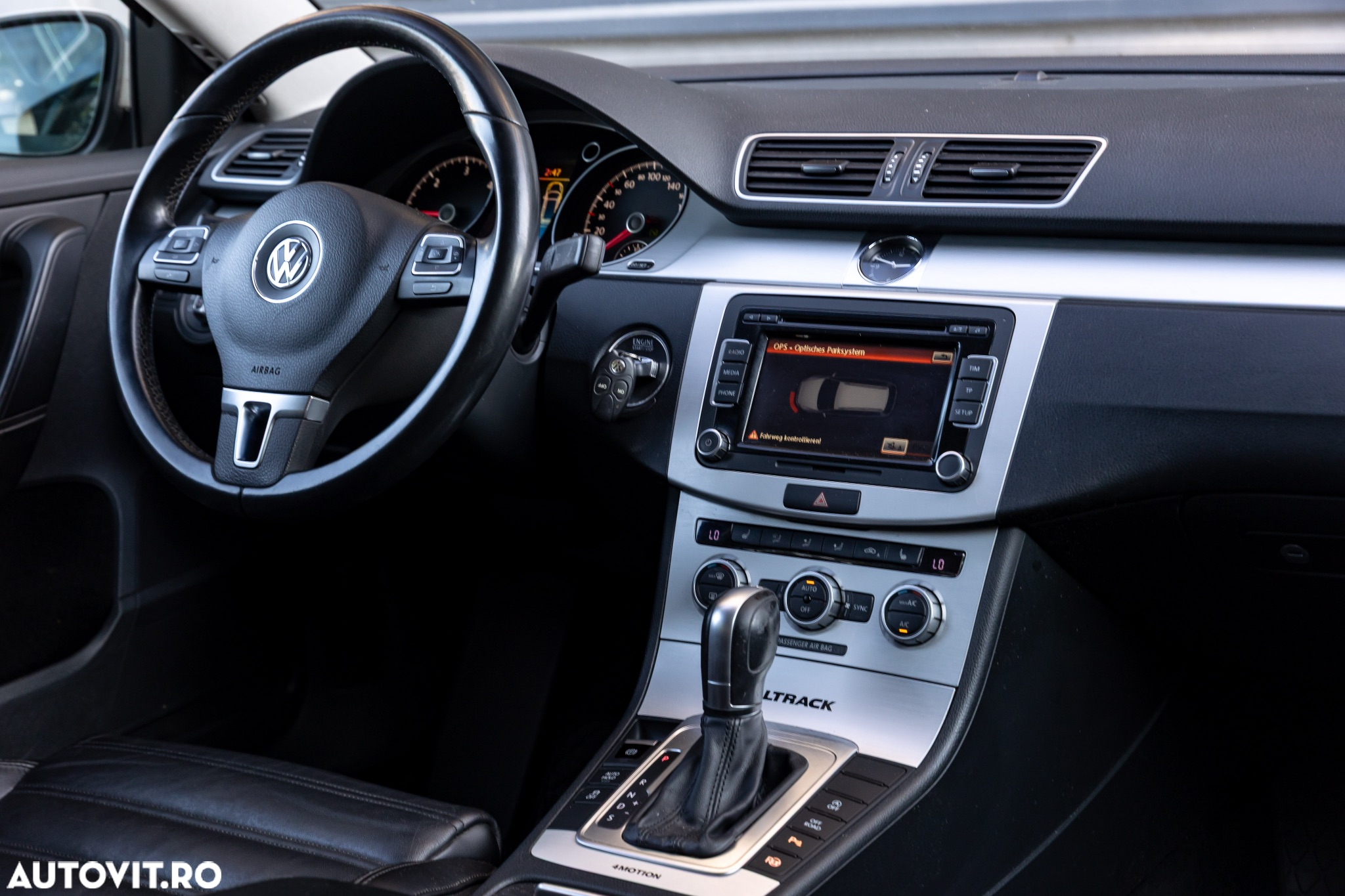 Volkswagen Passat Variant 2.0 TDI 4Motion BlueMotion Technology DSG Highline - 26