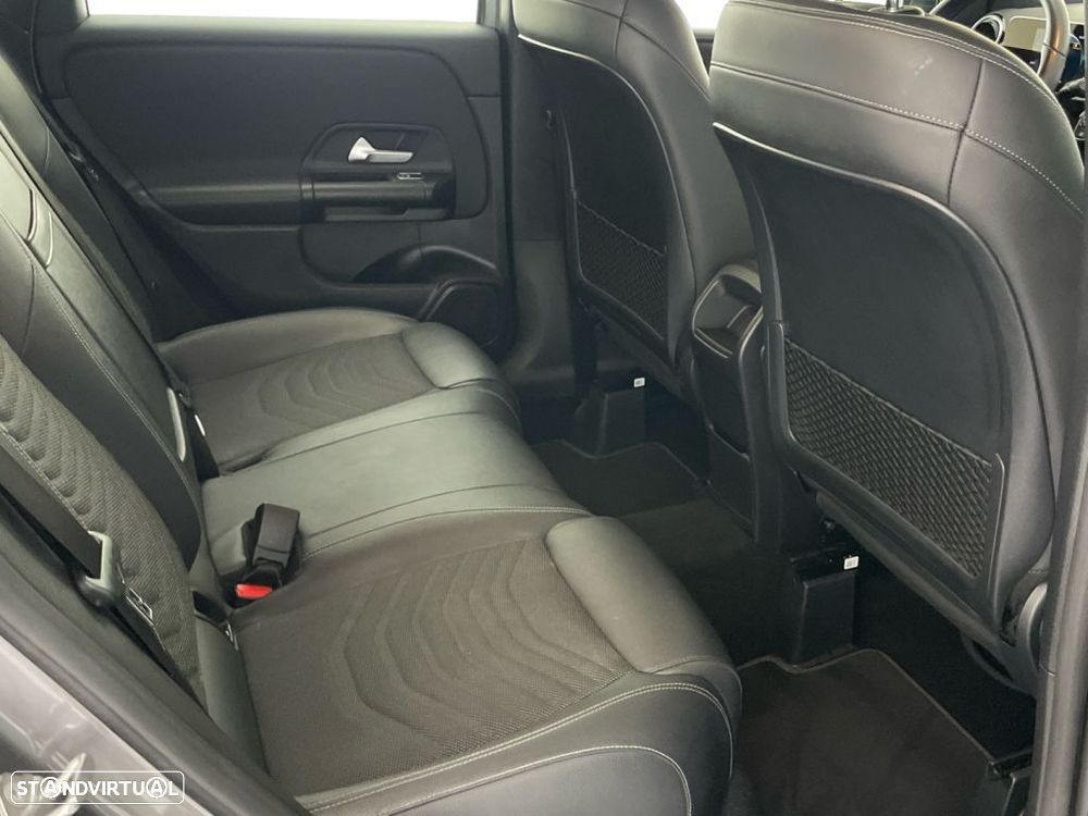 Mercedes-Benz B 180 d - 24