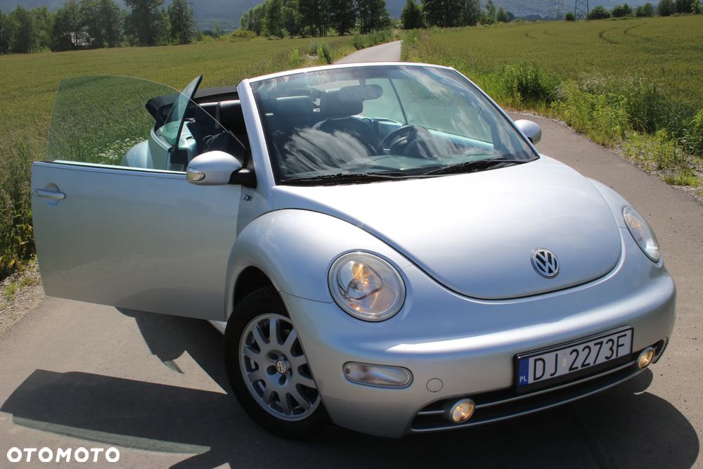 Volkswagen New Beetle - 9