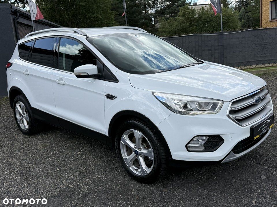 Ford Kuga 2.0 TDCi 2x4 Titanium - 5