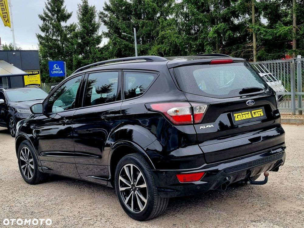 Ford Kuga 1.5 EcoBoost 2x4 ST-Line - 5