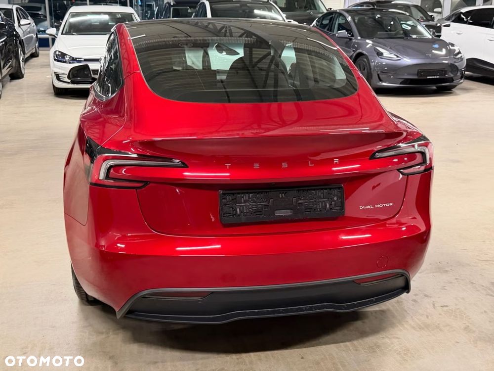 Tesla Model 3 Langstreckenbatterie Allradantrieb Dual Motor - 5