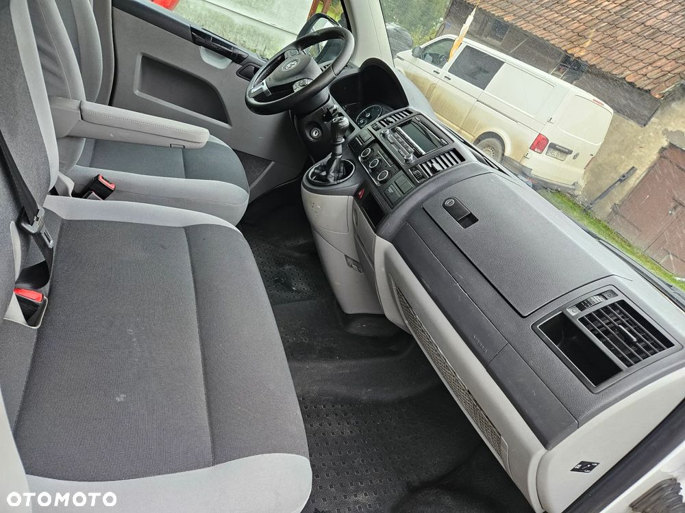 Volkswagen Transporter - 12