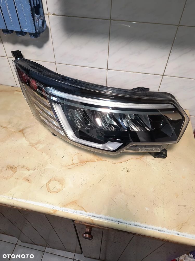 Renault Trafic 3 (2lift) prawa led pure vision - 1