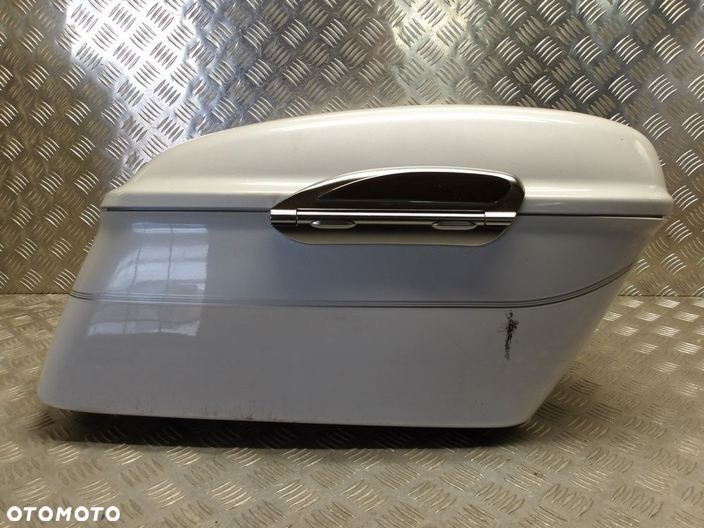 Kufer boczny prawy YAMAHA XVZ 1300 ROYAL STAR VENTURE 99-13r   PN. 4XY-Y2844-H1 - 1