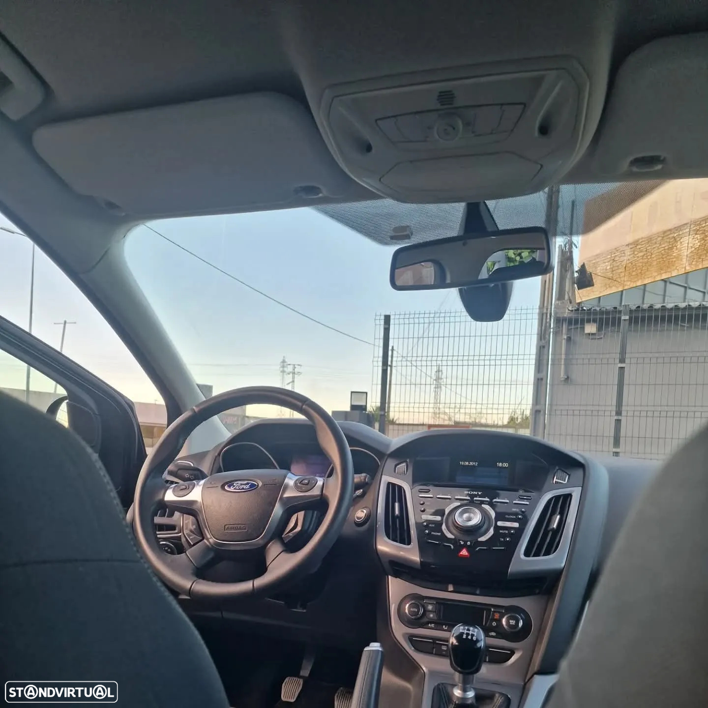 Ford Focus 1.6 EcoBoost S&S Titanium - 8