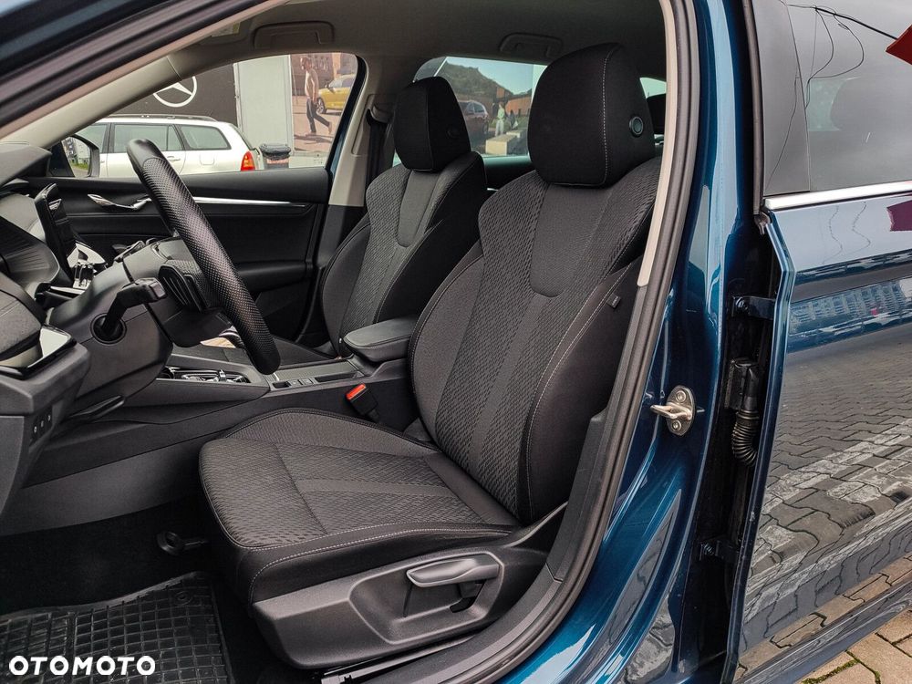 Skoda Octavia 2.0 TDI Style DSG - 12