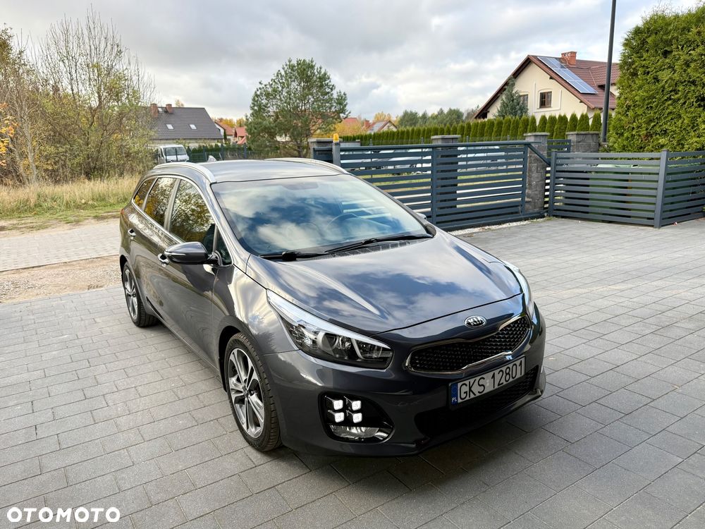 Kia Ceed 1.6 CRDi 136 ISG GT Line - 37