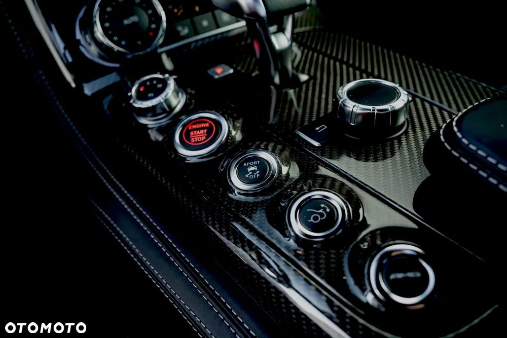 Mercedes-Benz SLS - 25