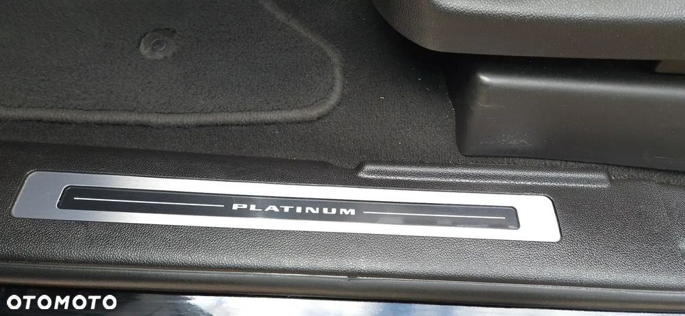 Cadillac Escalade 6.2 V8 AWD AT Platinum - 15