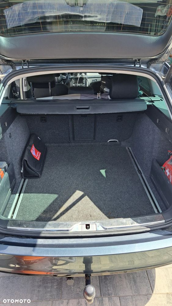Skoda Superb 2.0 TDI Elegance - 31