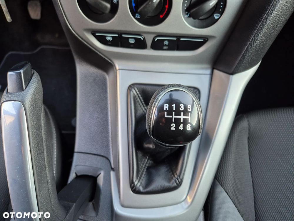 Ford Focus 1.6 TDCi Titanium - 22