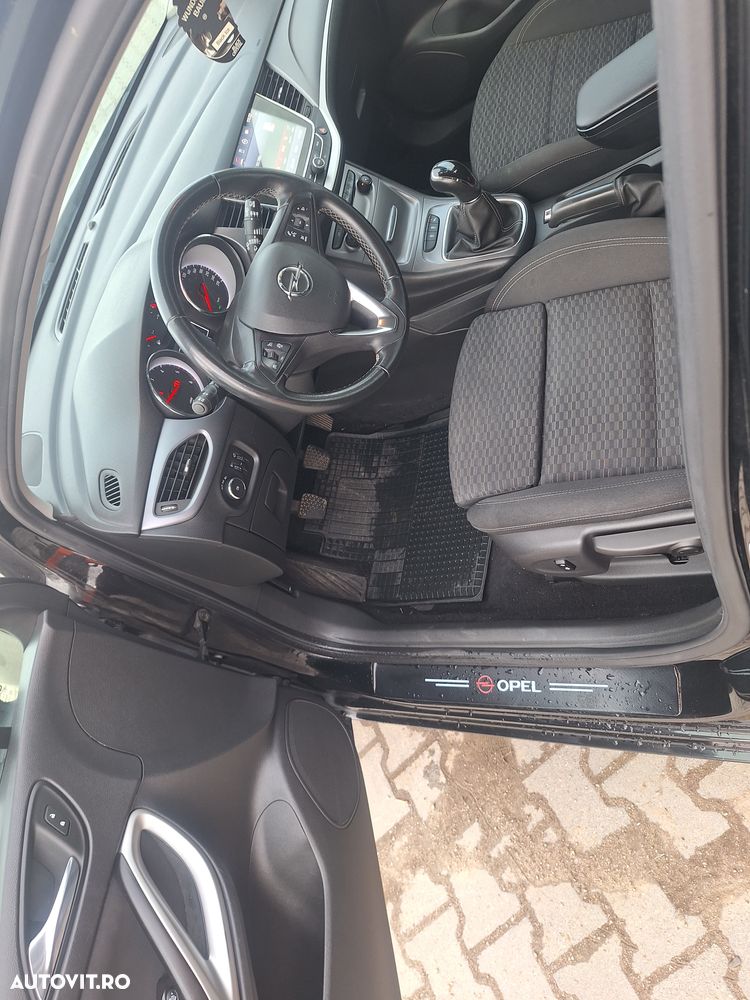 Opel Astra 1.6 D Start/Stop Sports Tourer Edition - 11