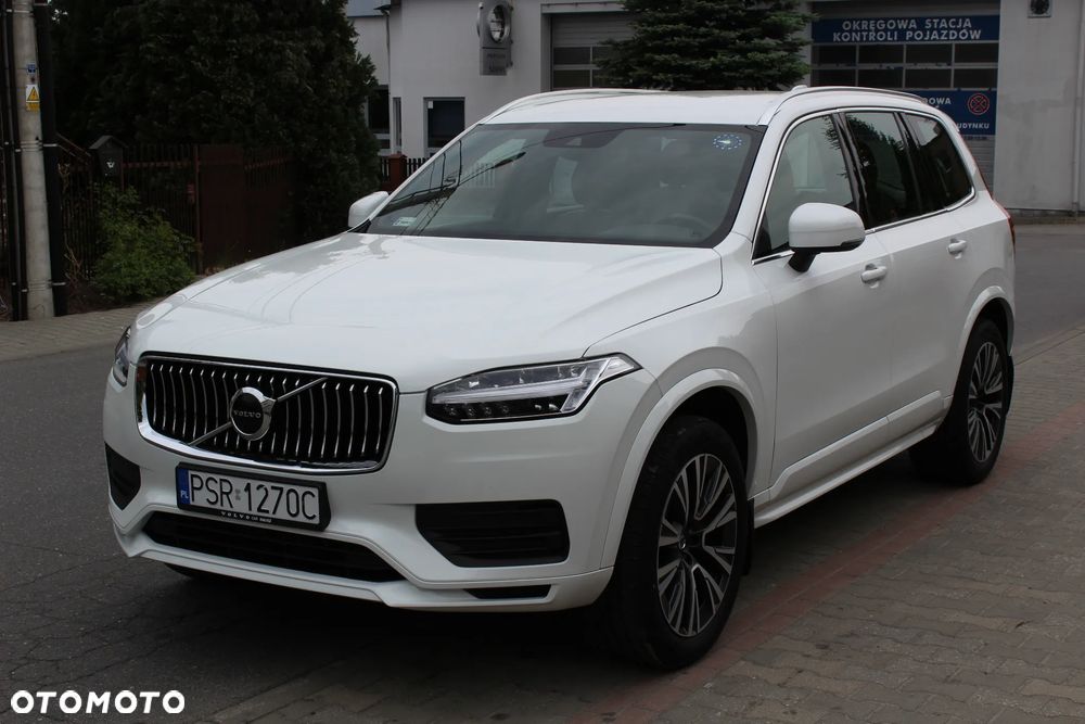 Volvo XC 90 B5 D AWD Momentum - 24