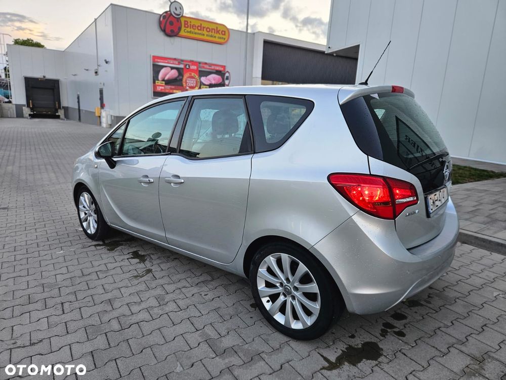 Opel Meriva 1.3 CDTI Cosmo - 4