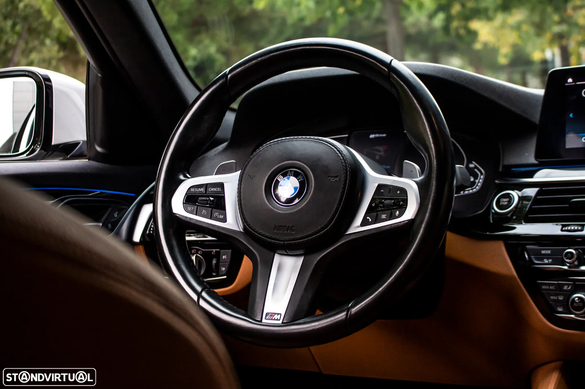 BMW 530 e Pack Desportivo M - 41