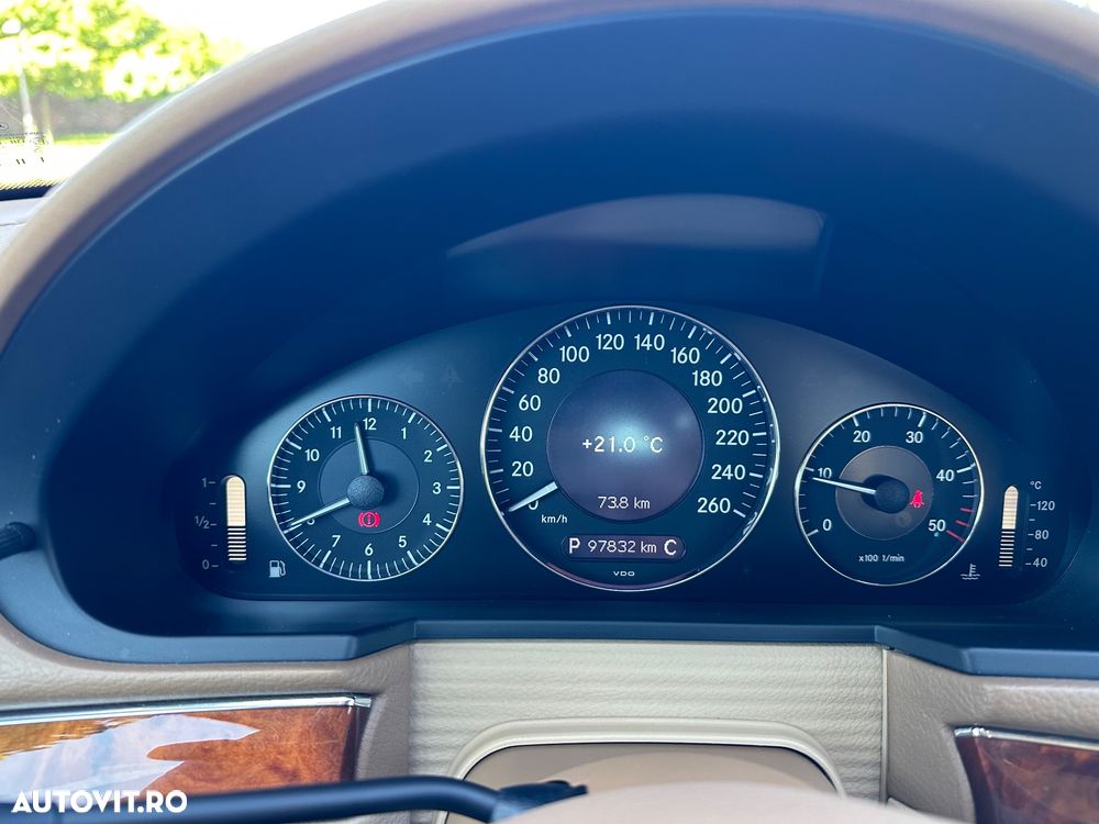 Mercedes-Benz E 220 CDI Automatik Elegance DPF - 25