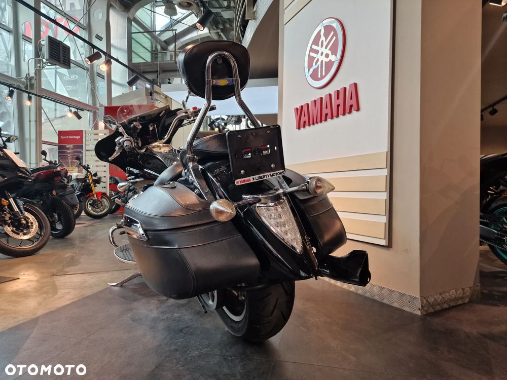 Yamaha XVS - 8