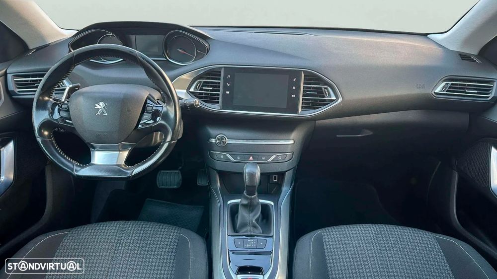 Peugeot 308 SW BlueHDi 130 EAT6 Stop & Start Allure - 14