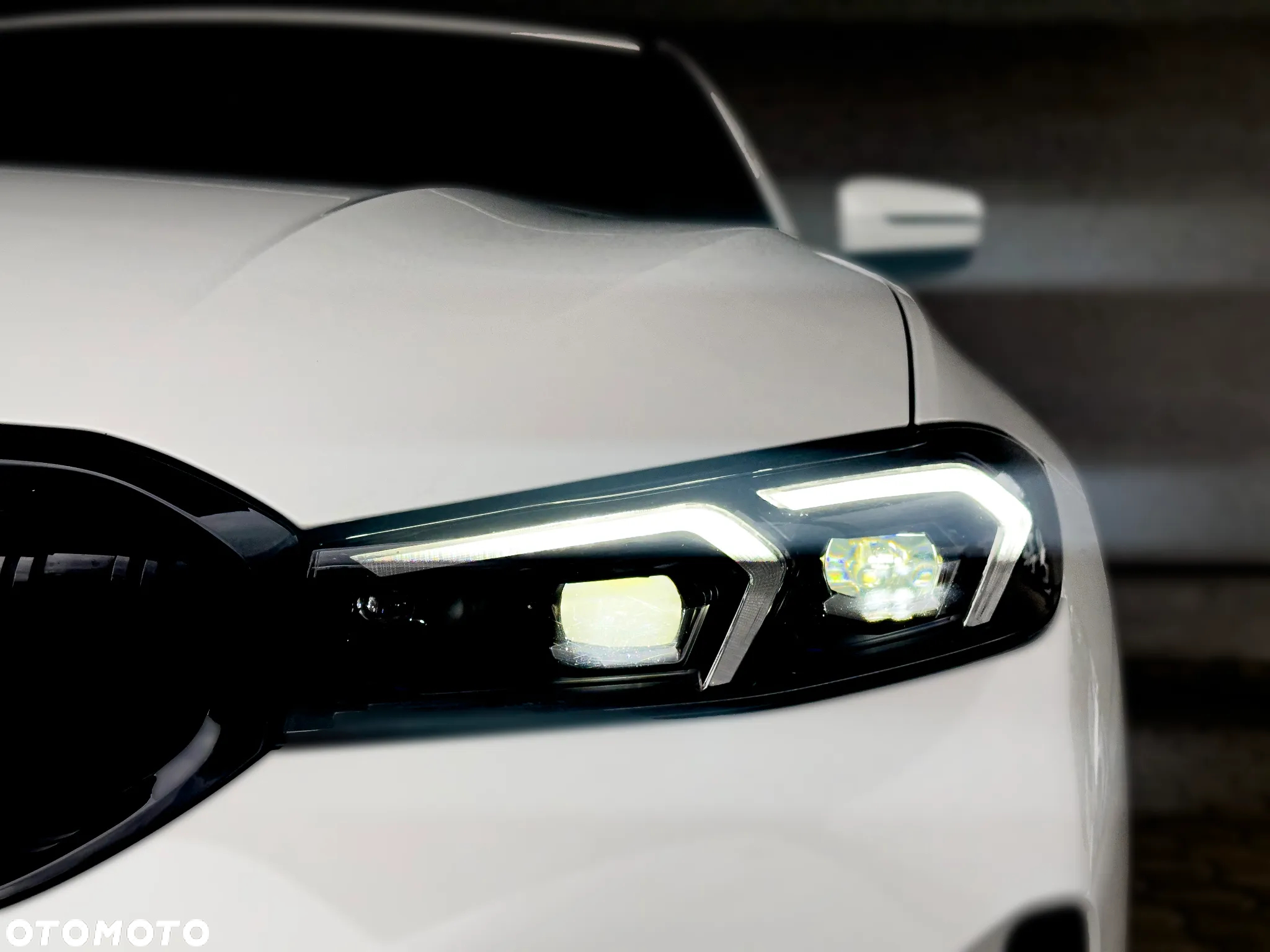 BMW Seria 3 318i Touring M Sport - 14