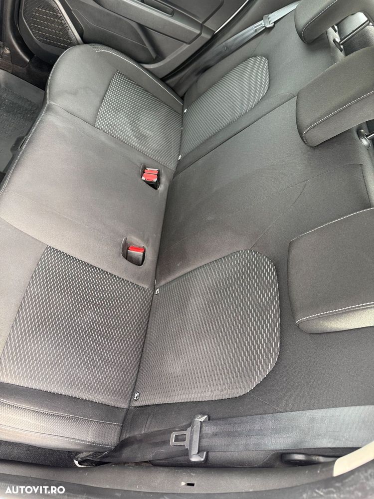 Dacia Duster 1.5 Blue dCi 4WD Comfort - 11