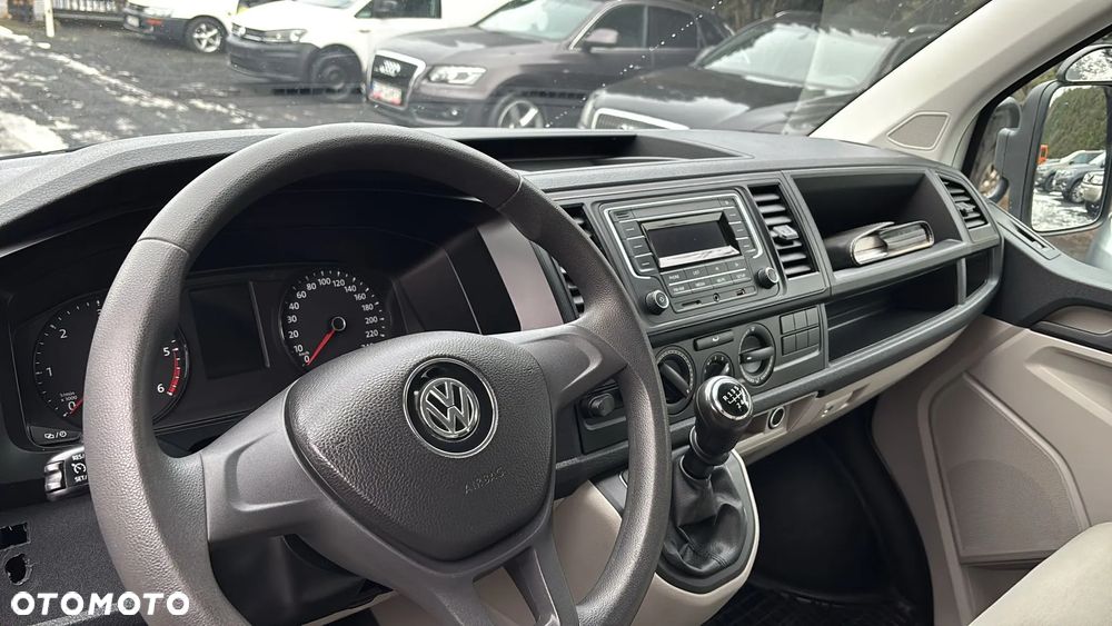Volkswagen Transporter T6 - 7