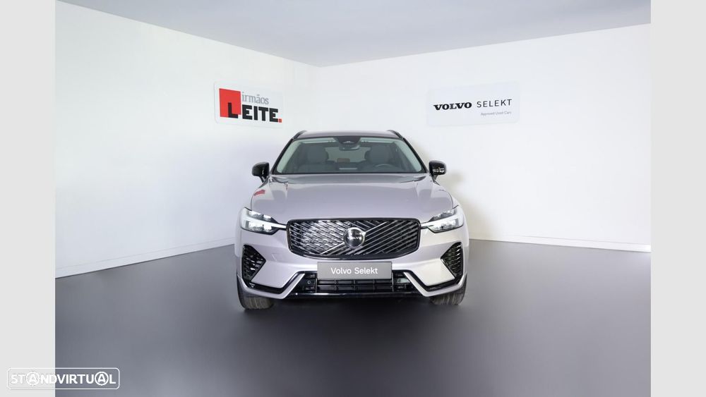 Volvo XC 60 2.0 T6 PHEV Plus Dark - 2