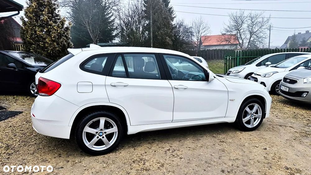 BMW X1 sDrive18i xLine - 12