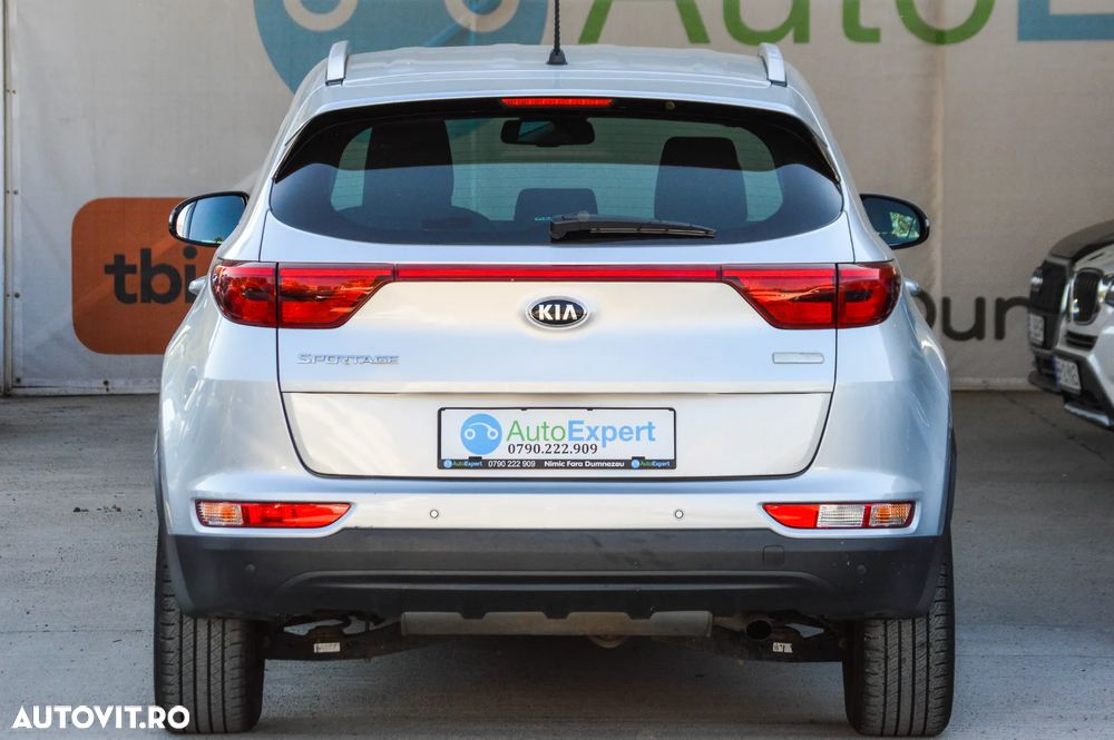 Kia Sportage 1.7 DSL 7DCT 4x2 Classic - 16