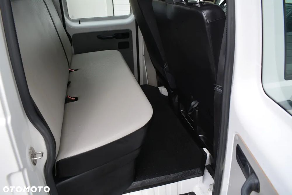 Volkswagen TRANSPORTER T6 DOKA - 25