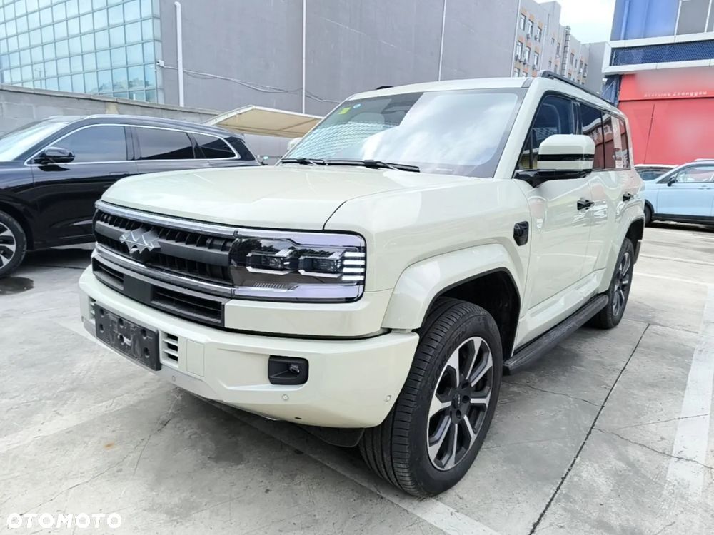 BYD Leopard 5 - 1