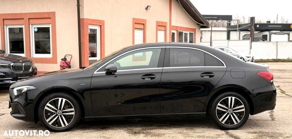 Mercedes-Benz A 250 - 5