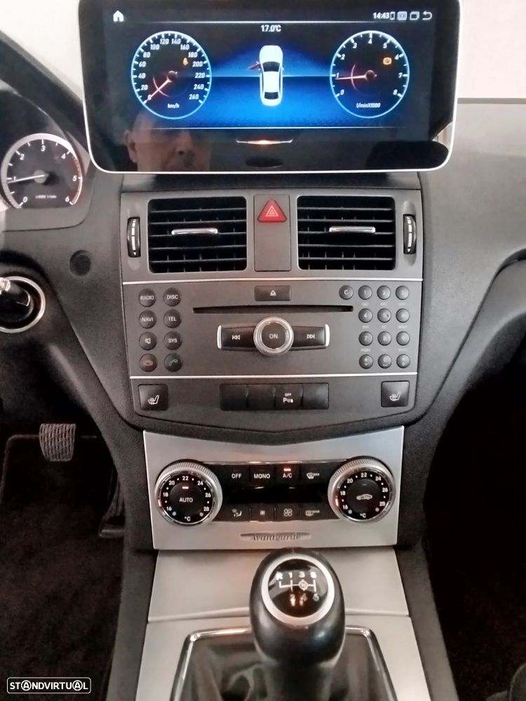 Mercedes-Benz C 220 Station CDI Avantgarde Edition - 25